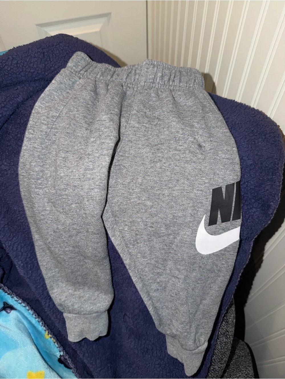 Nike sweatpants - size 2T